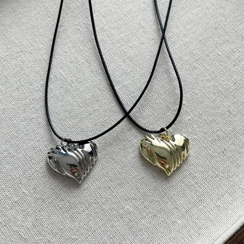 Fashion Love Heart Pendant Necklace Black Leathers Rope Choker Neck Chain Elegant Clavicle Chain Necklace Party Jewelry