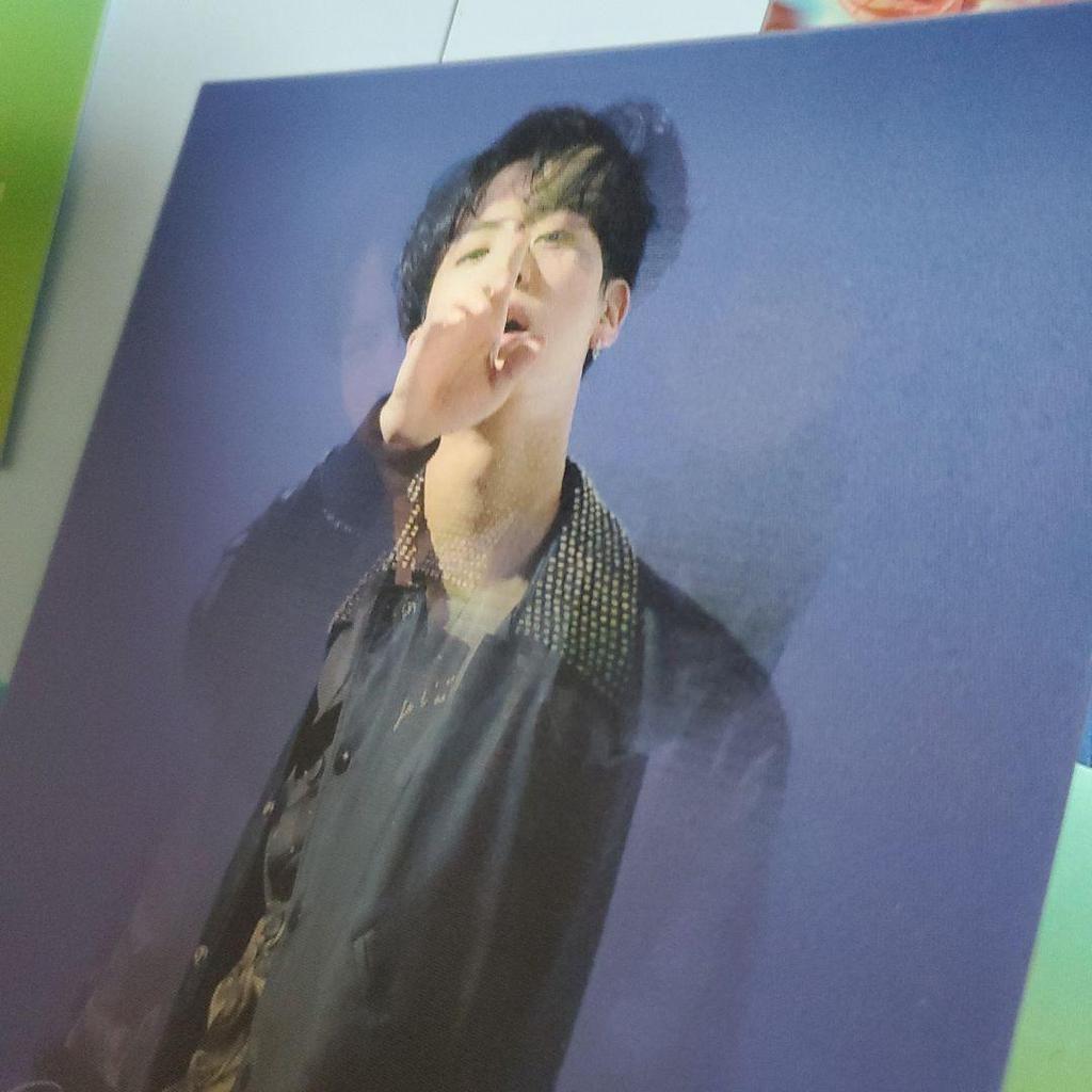 [USED] BTS Official DICON Lenticular Postcard Photobook Included