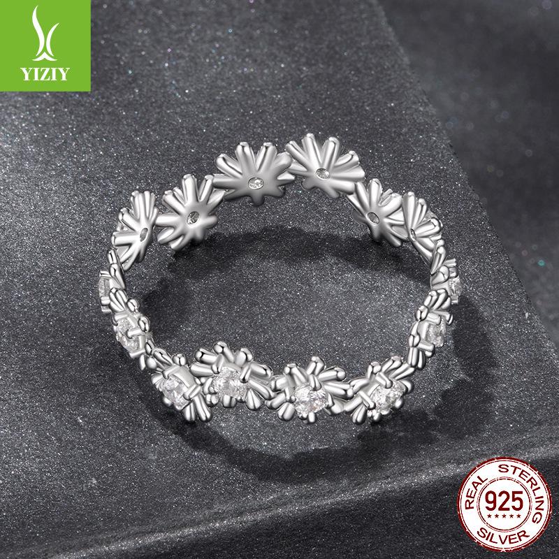 Small Fresh Daisy Moissanite Ring Women'S S925 Sterling Silver Small Flower Splicing Ring Jewelry