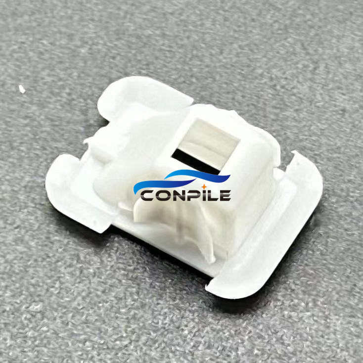 

53324465 68211658AD clip (daytime running lamp) for Jeep cherokee 2014-18