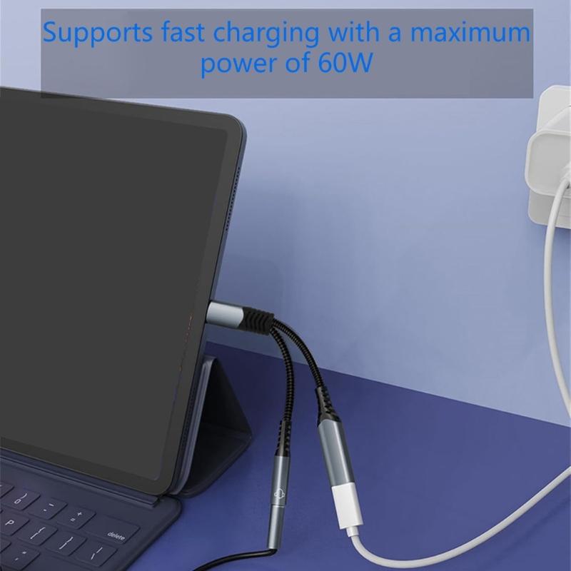 Aluminum Alloys Type C To Two 3.5mm Sound Jacks With PD60W Charging And Losslessly Music Transmission