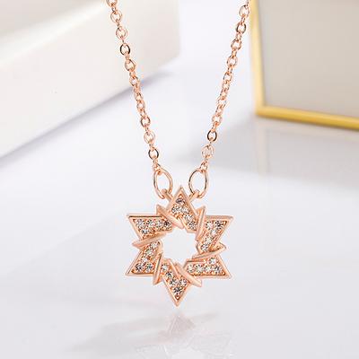 Altı Köşeli Yıldız Kolye Hafif Lüks Yüksek Dereceli Kolye Moda Mizaç Eşleşen Kadın