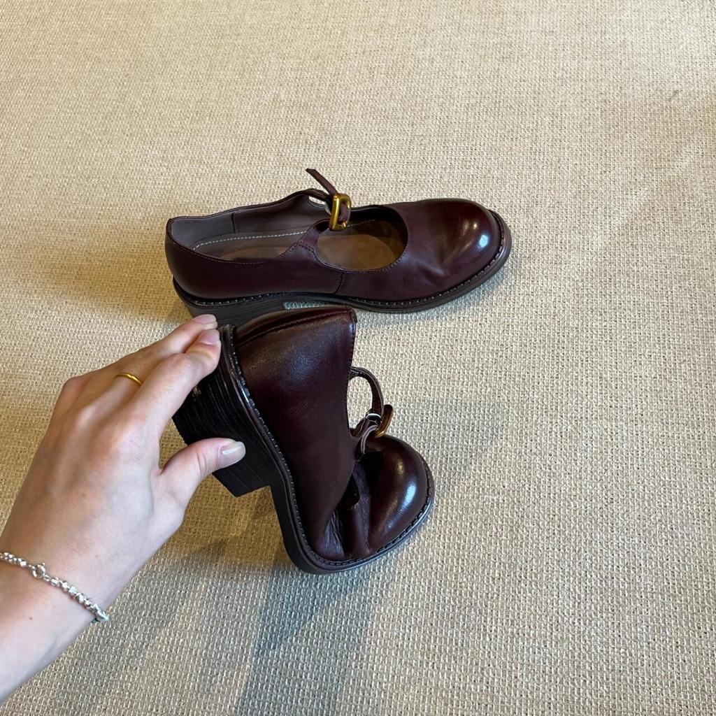 Weiches Schafsleder~ Retro britischer Stil kleine Lederschuhe für Damen Herbst neu dicker Absatz runde Spitze mit leichtem Ausschnitt Mary Jane einzelne Schuhe