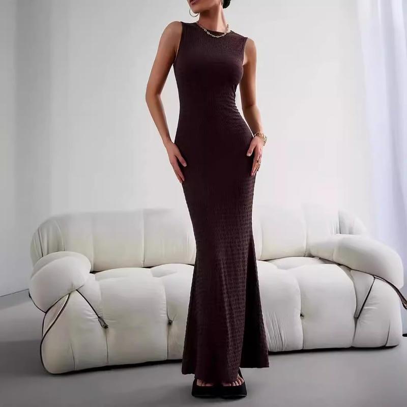 Women's Sleeveless Maxi Dress Crew Neck Slim Fit Textured Long Elegant Casual Dress