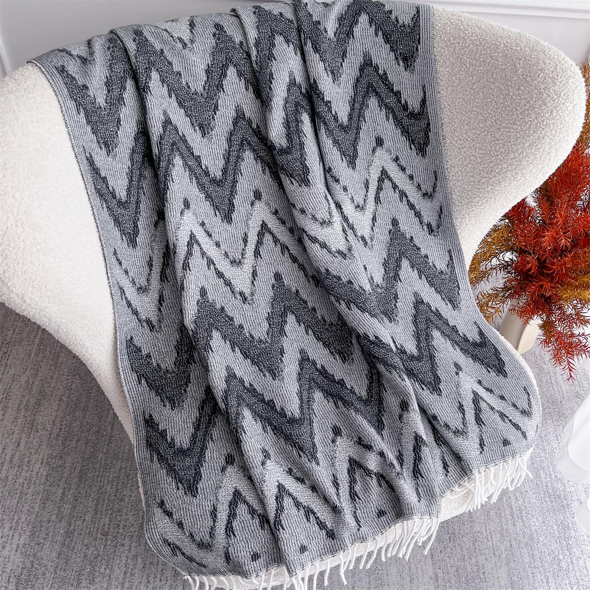 

[T818] 96*96cm Square Women Jacquard Scarf Thick Imitation Cashmere Tassel Shawl Winter Warm Neck Hijab Wrap Pashmina Blanket 96x96cm