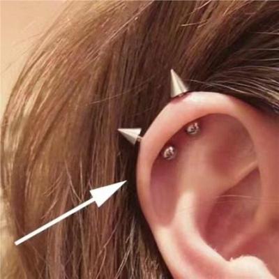 Japanische & Koreanische Minimalistische Spike Nieten Kegel Knorpel Stecker Ohrringe für Männer & Frauen