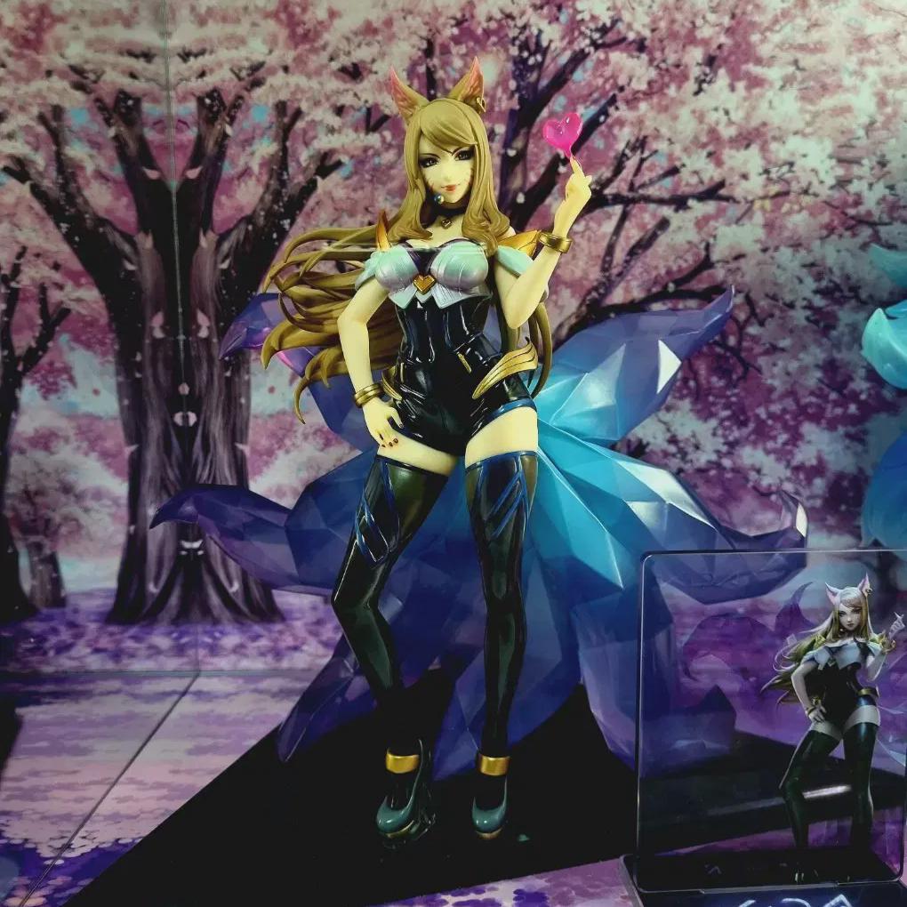 

Kda Ari Figures