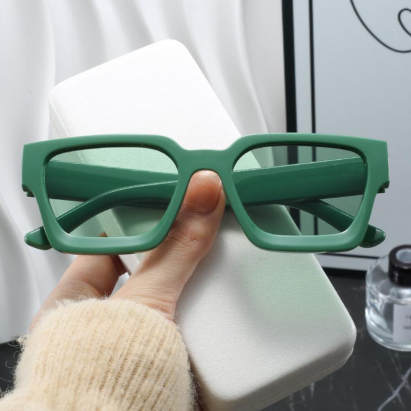 2024 New Arrival Fashion AC Lens Classic Cool Big Frame Glasses Retro Punk Thick square Frame Sunglasses for Women Men