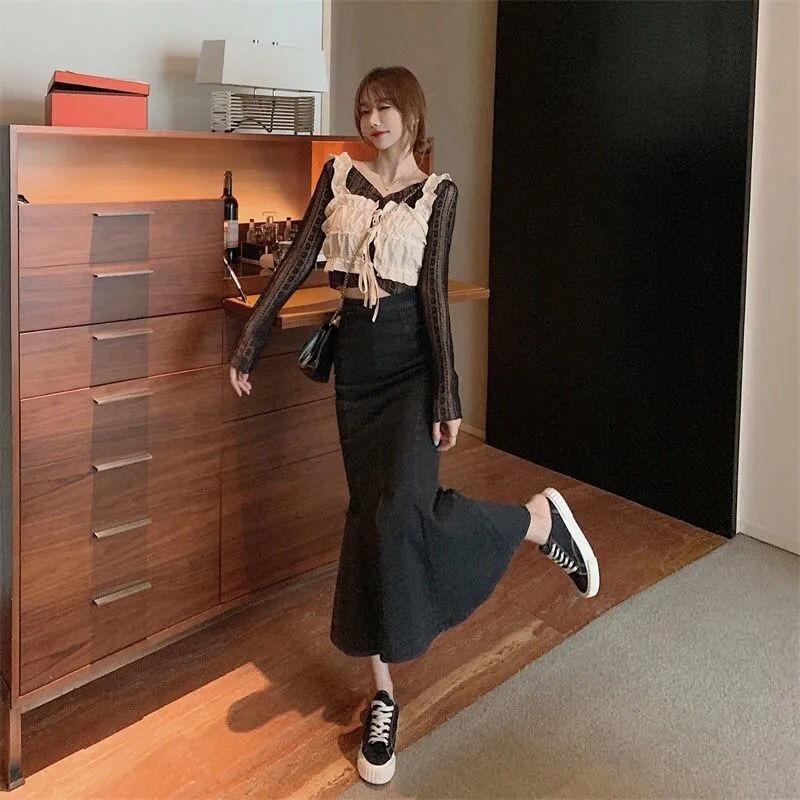 Women's High Waist Denim Mermaid Skirt Slit Flared Hem Mid-Length Casual Bottoms