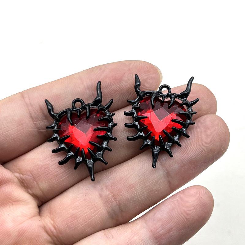 Naszyjnik z wisiorkiem z kryształkami Alien: Styl gotycki punk dla mężczyzn i kobiet