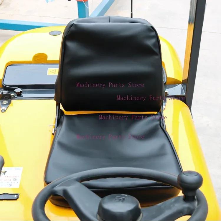 Forklift Seat Covers Are Suitable for Heli Longgong Liugong Hangzhou Forklifts. The Seat Covers Are Suitable for All Seasons.