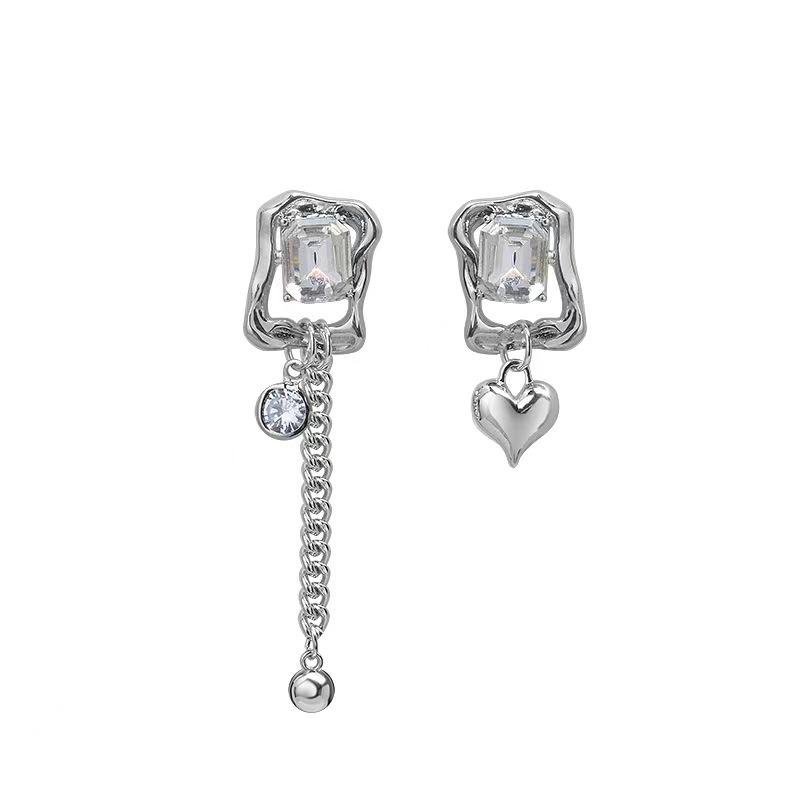 

Square Diamond White Diamond Asymmetrical Tassel Round Ball Love Pendant Earrings Cold Wind European and American Ear Accessories
