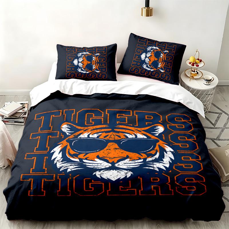 Detroit Tigers 3pc Set Perfect for Bedroom Use Comfortable Bedding Set Includes a Duvet Cover and Two Pillowcases Ideal Birthday or Christmas Gift