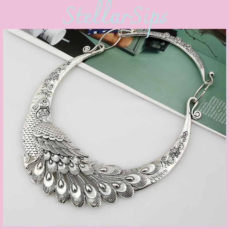 Peacock Animal Pendant Necklace With Retro Silver Finish For Fashion Accessories