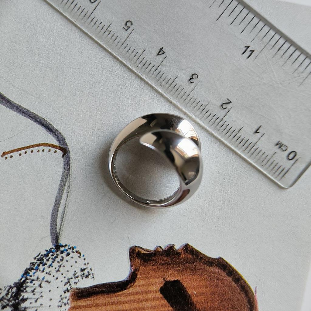 Silver Ring Without Stones, Product Weight 4.75 G (2185987)