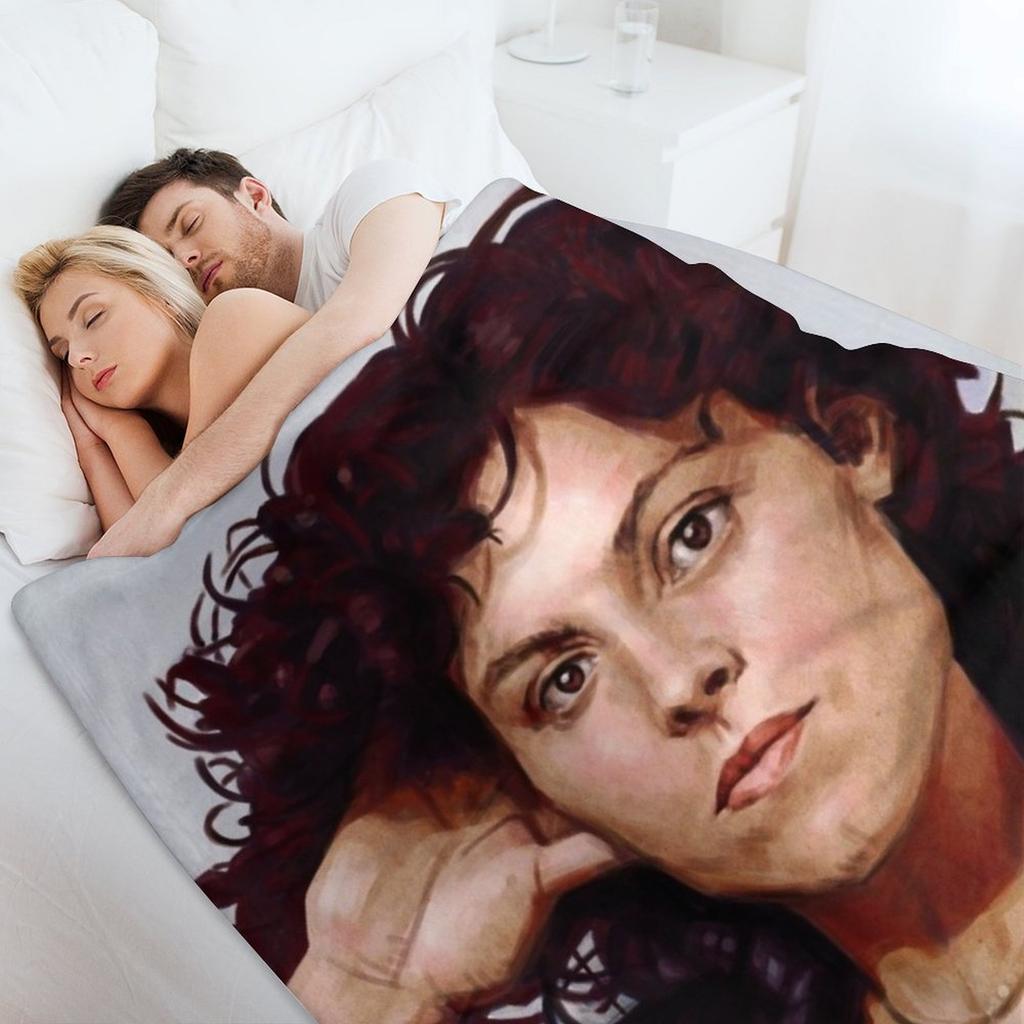 Sigourney Weaver 79 Throw Blanket Decorative Sofa Soft Beds Luxury Thin Blankets