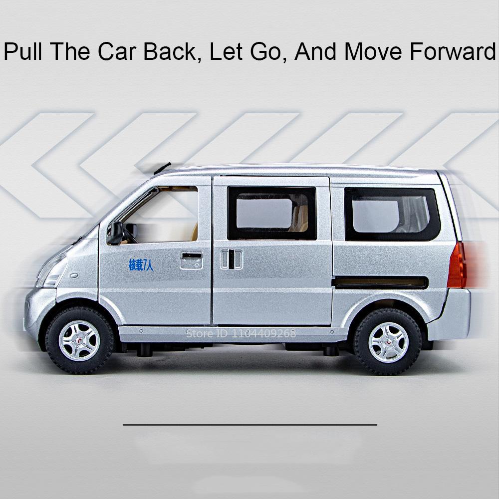 1:24 Scale Wuling Rongguang Car Model Toys Metal Diecast Van Pull Back Sound Light Barbecue Truck Models Boys Ornament Gifts