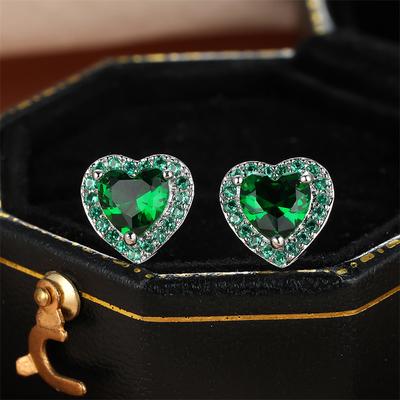 High End Female Black/Green/Red/White Stud Earrings Stylish Stylish Color Small Heart Women Earrings Retro Bridal Party Event Bridal JewelryLuxury