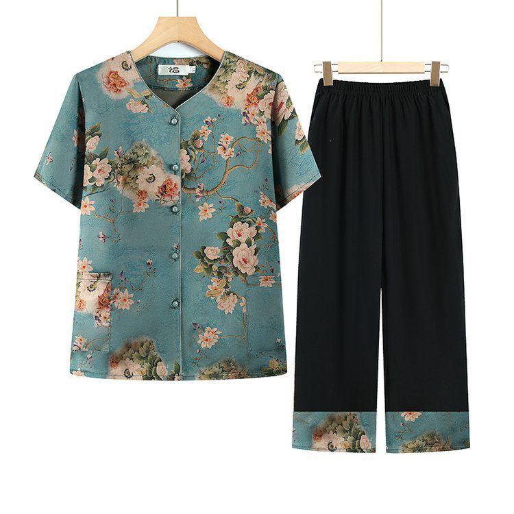 

Grandma s Summer Two-Piece Set: Short-Sleeve Top & Loose Cardigan for Middle-Aged and Elderly Women XL for 90-105 jin