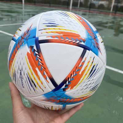 Profesyonel Maç Futbol Topu 2022 PU Boyut 5 Çok Satan Açık Hava Sporları Antrenman Futbolları Yüksek Kaliteli Takım Sporları Futbolu