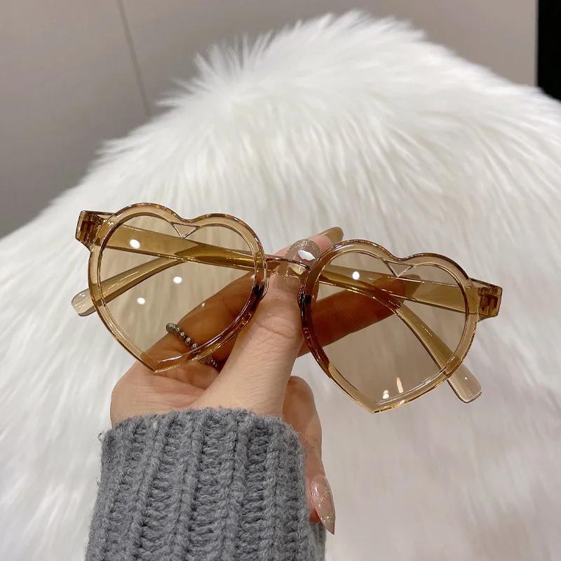 Children's Cute Heart-shaped Sunglasses Kids Retro Cute Pink Love Sun Glasses Frame Fashion New Girls Boys Baby UV400 Eyewear