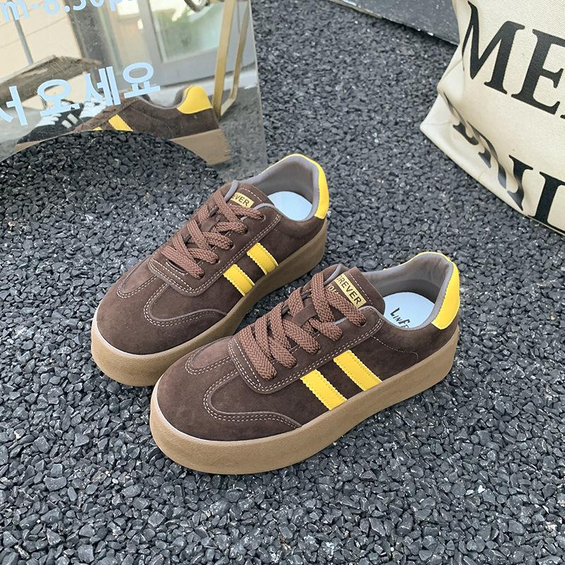 

Red retro lightweight thick-soled German training shoes women s 2025 new autumn versatile height-increasing soft-soled casual board shoes 40 коричневый