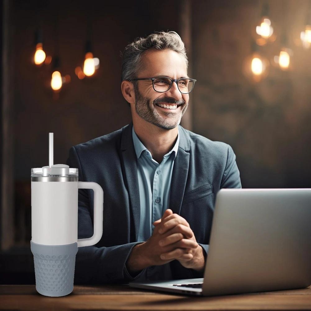 Outdoor Camping Wasserflasche Stiefelmanschette für Stanley Quencher Adventure Tumbler 40oz Silikon Wasserbecher Bodenschutzmanschette