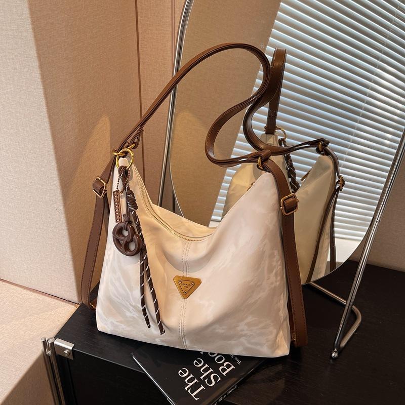 Retro Commuter Tote Bag Women's Large-capacity New Niche Single Shoulder Crossbody Multi-functional Backpack