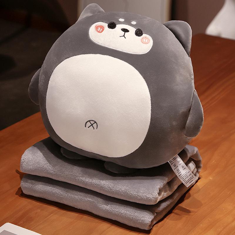 Подушка-одеяло с изображением автомобиля 3 в 1 Подушка и одеяло двойного назначения с кондиционером идеально подходит для сна в офисе Cushion Blanket 1m x 17m 1990₽