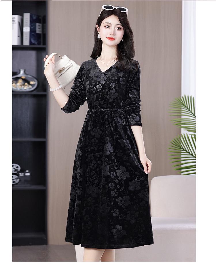 Chinese Style Long Sleeve Slimming Dress with Pockets - 2026 Autumn Collection