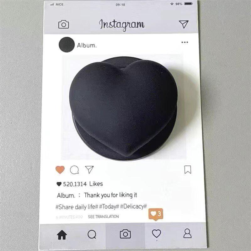 Korean Style 3D Magnetic Stand for MagSafe Phones - Heart Design Lazy Desktop Holder