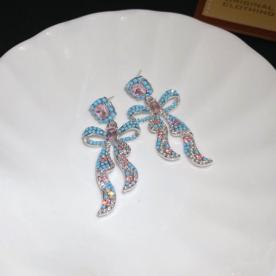 Silver needle diamond bow pendant earrings vintage exquisite versatile earrings light luxury high-end earrings