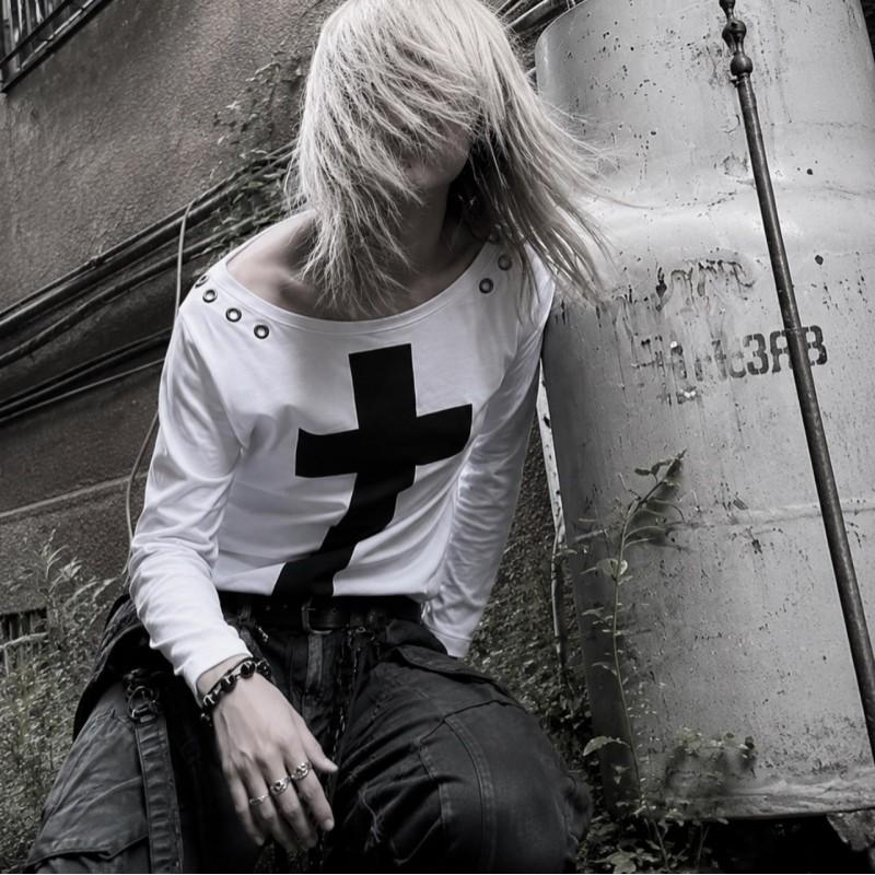 2026 Cross Print Crew Neck Cutout Slim Fit Long Sleeve T-Shirt Street Gothic Style Casual Top
