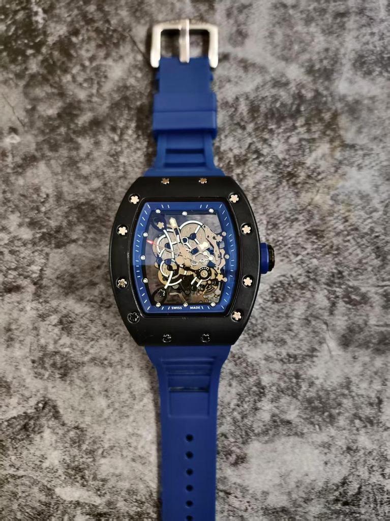 Men's Tonneau Quartz Sports Watch - Double-Sided Hollow Design