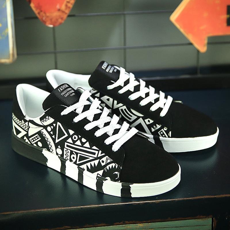 Summer Trendy Men's New Board Shoes Outdoor Non Slip Walking Men Sporty Shoe Canvas Pattern Casual Sneakers Male Zapatos