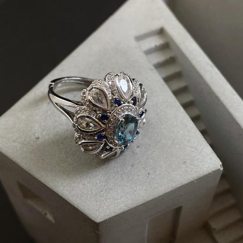 

Unique Shaped Heart Zircon Ring For Women Adjustable Copper Accessory Fashionable