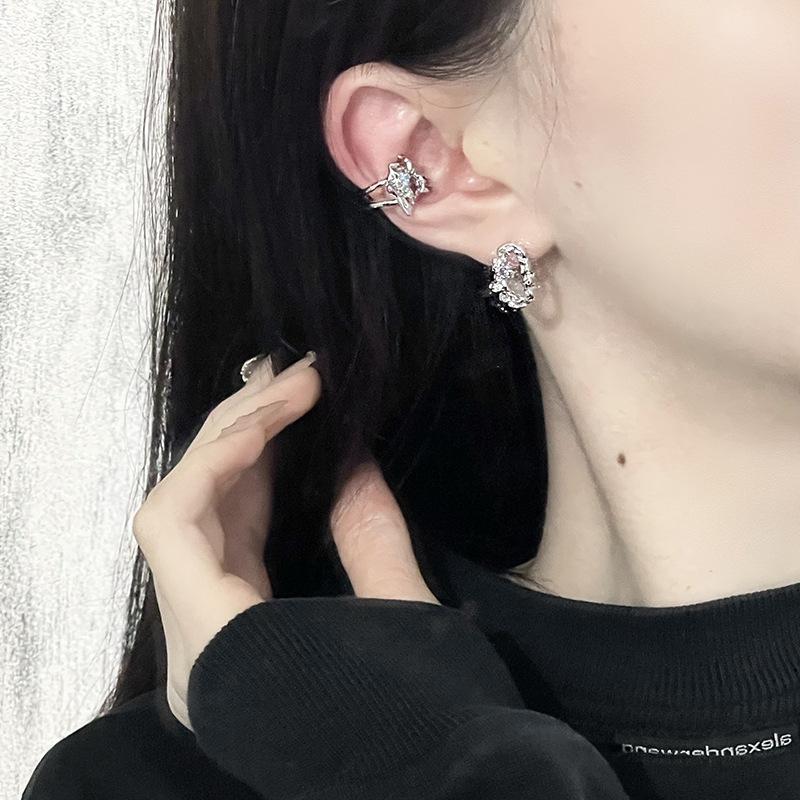 Ear Clips No Ear Piercings Ear Bone Clips Niche Design High-End Zircon Cold Wind Stud Earrings Women'S Earrings