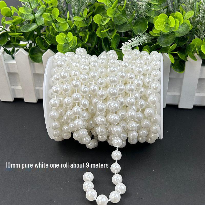 Svatební řetízek z imitovaných perel pro dekoraci a aranžmá scény