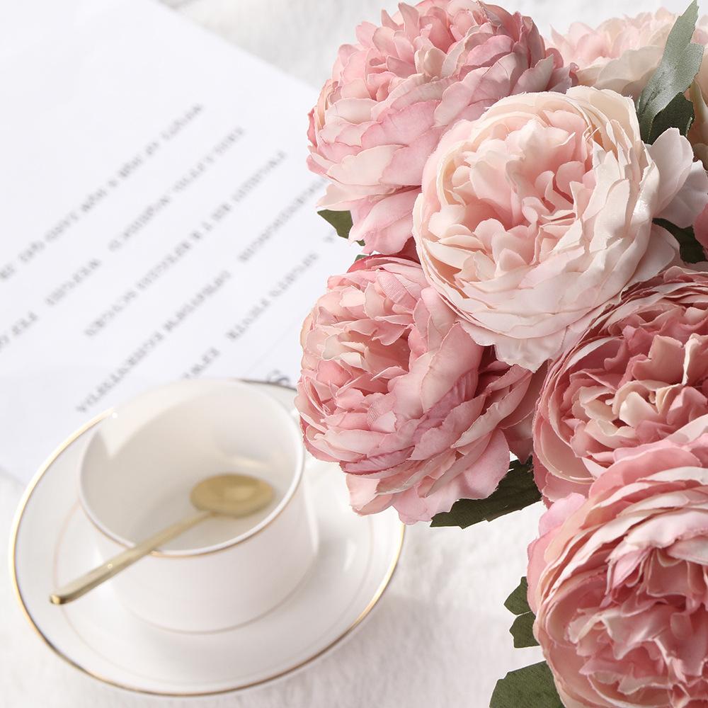 5 PEZZI Fiore Finto Rosa Occidentale Bouquet di Peonie Fiore Artificiale Rosa da Tè Accessori per Parete Floreale Matrimonio Decorazioni per la Casa Oggetti di Scena per Foto