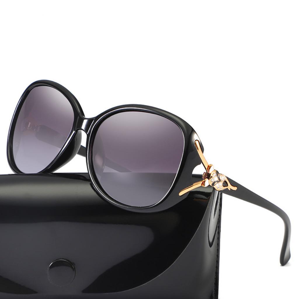 Women's Day & Night Driving Sunglasses - Photochromic, Polarized, Anti-UV Night Vision Glasses