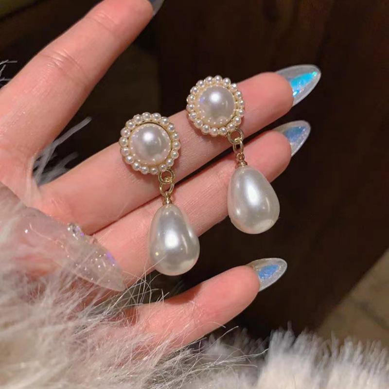 S925 Silver Teardrop Pearl Zircon Stud Earrings: Elegant Women's Fashion