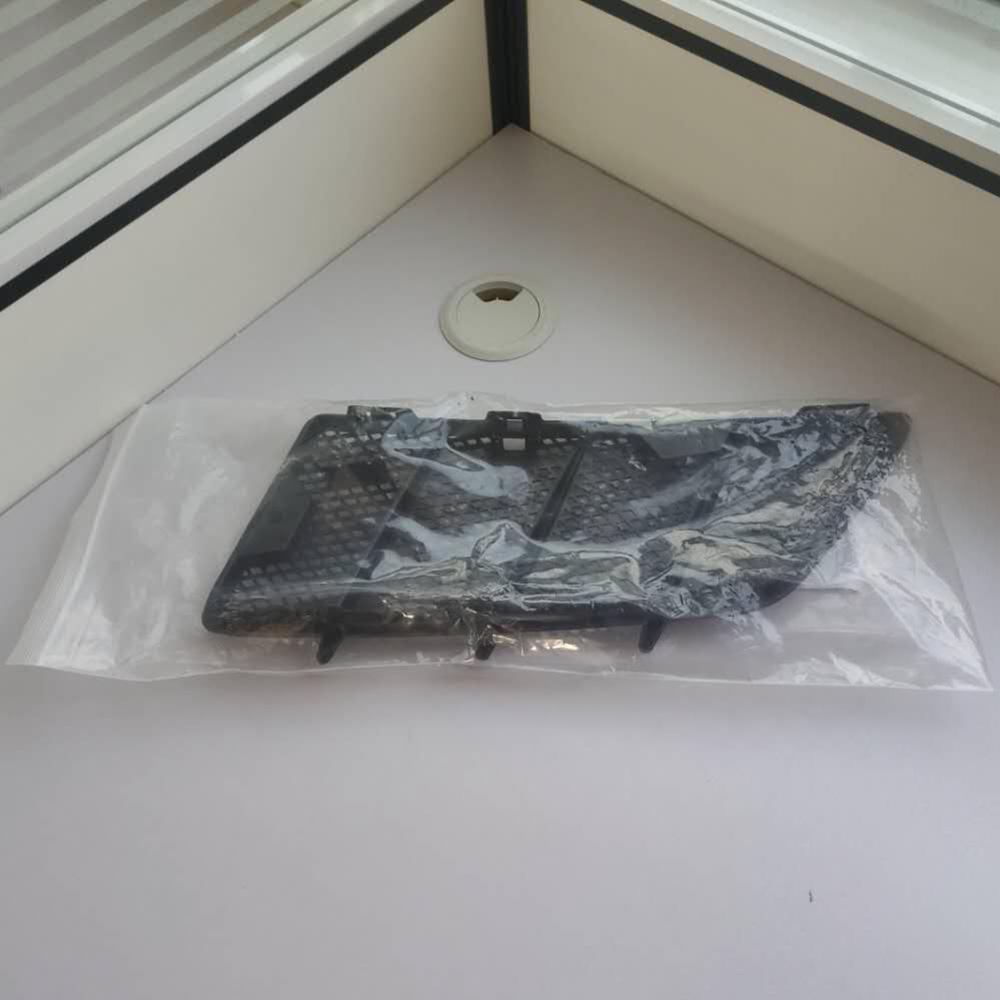Hood Air Vent for Mercedes-Benz X164/W164 (Part 1648804405) In Stock