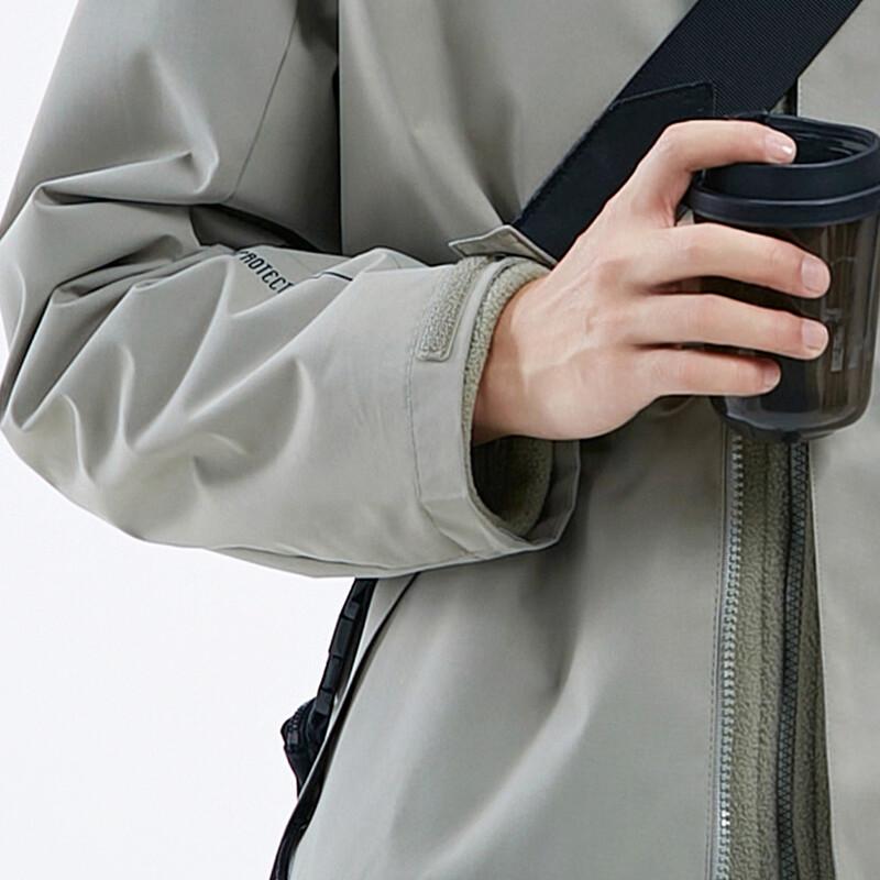 OVERPROTECTIONit 3-in-1 Detachable Hooded Sports Jacket