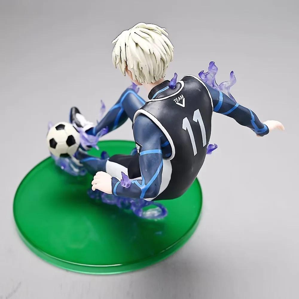 Anime Blue Lock Figures 18cm Nagi Seishiro Figure Football Action Figurine Pvc Model Desk Collection Room Statue Birthday Gift