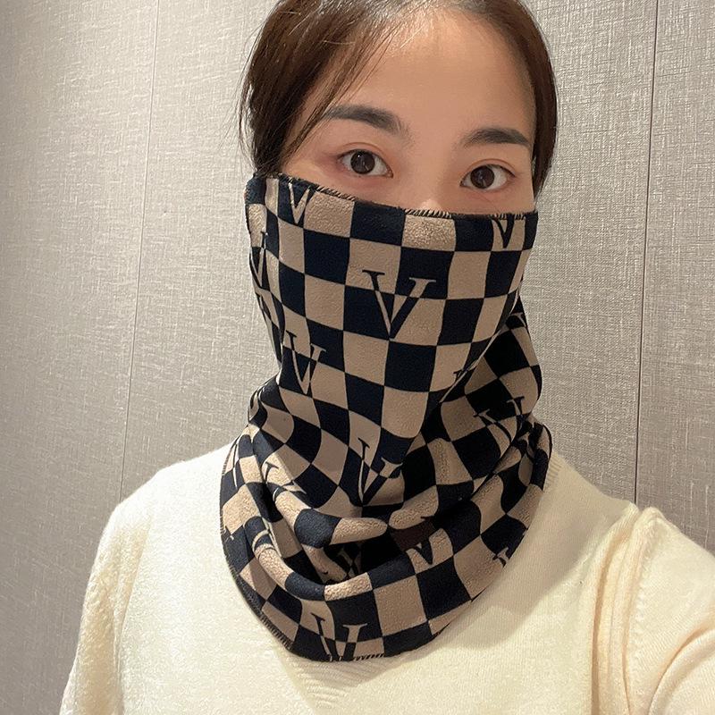 Unisex Ear-hook Face Mask: Warm, Windproof, Full-Face Protection, Integrated Neck Warmer for Driving & Cycling - Versatile Internet Celebrity Snood