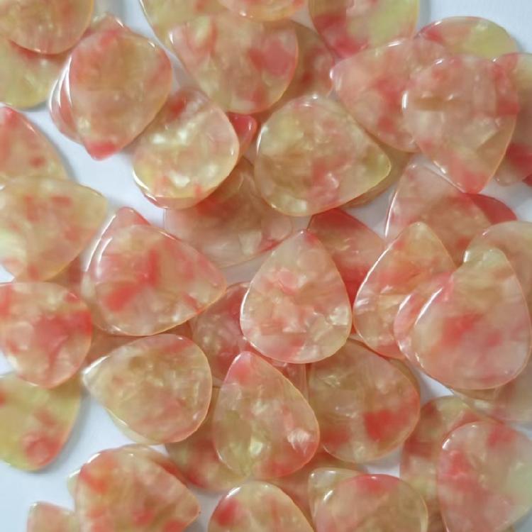 Droplet Shape Acoustic Guitar Thumb Picks Resin Electric Guitar Pick Plectrums String Instrument Accessories Easy to Use