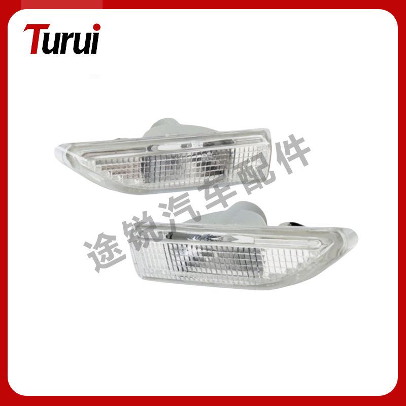 Front Bumper Side Light for 2016-2021 BMW F60: Turn Signal Reflector 63137406369