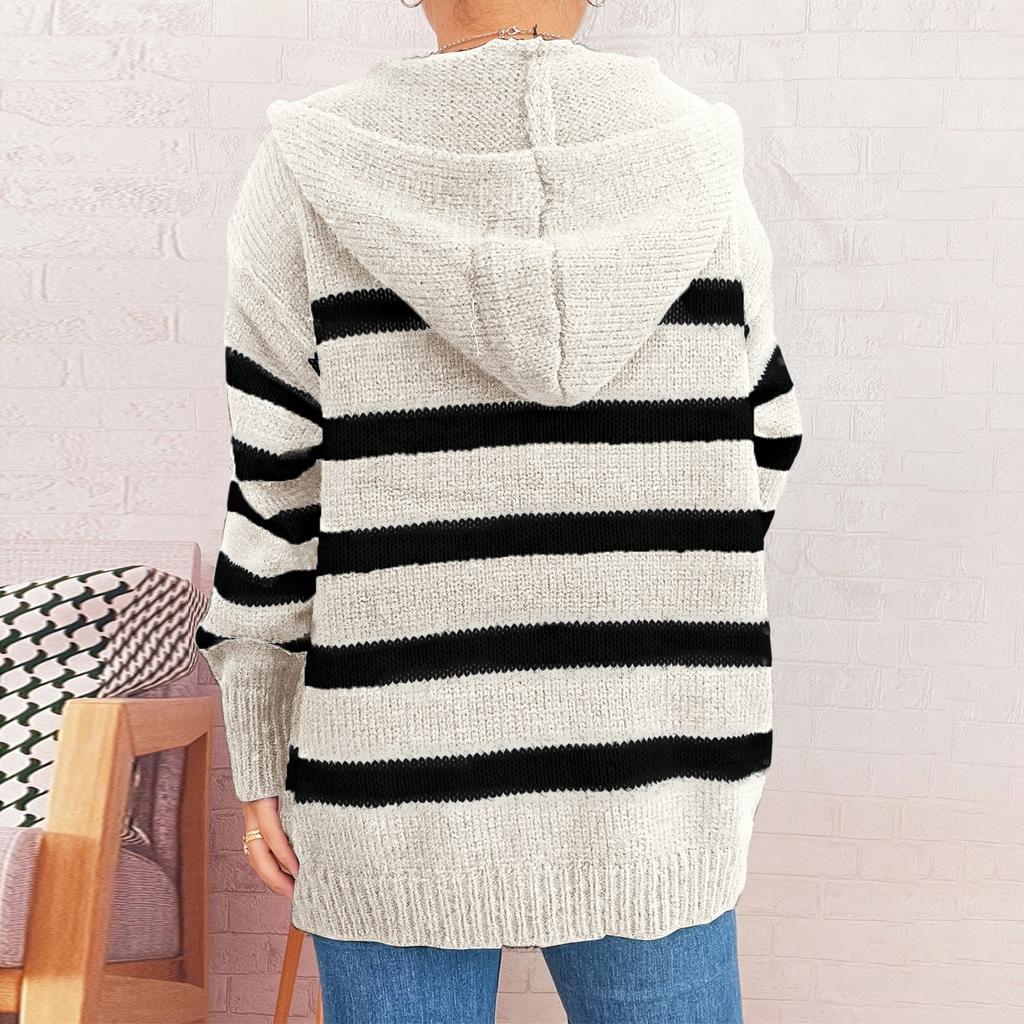 Women's Fashionable Casual Loose Fitting Plus Large Cap Knitted Sweater Single Breasted Long Sleeved Knitted Cardigan Sweater Jacket