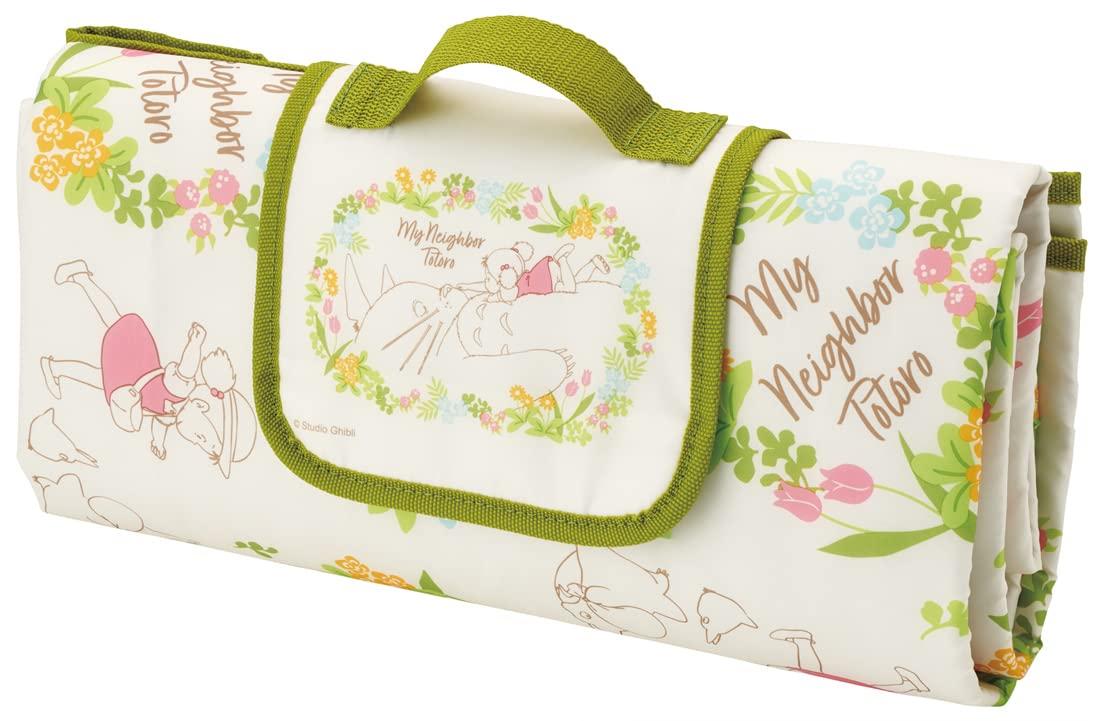 

Skater Soft Picnic Sheet, Medium, 90 x 141 cm, My Neighbor Totoro with Mei, Studio Ghibli, SVS15-A