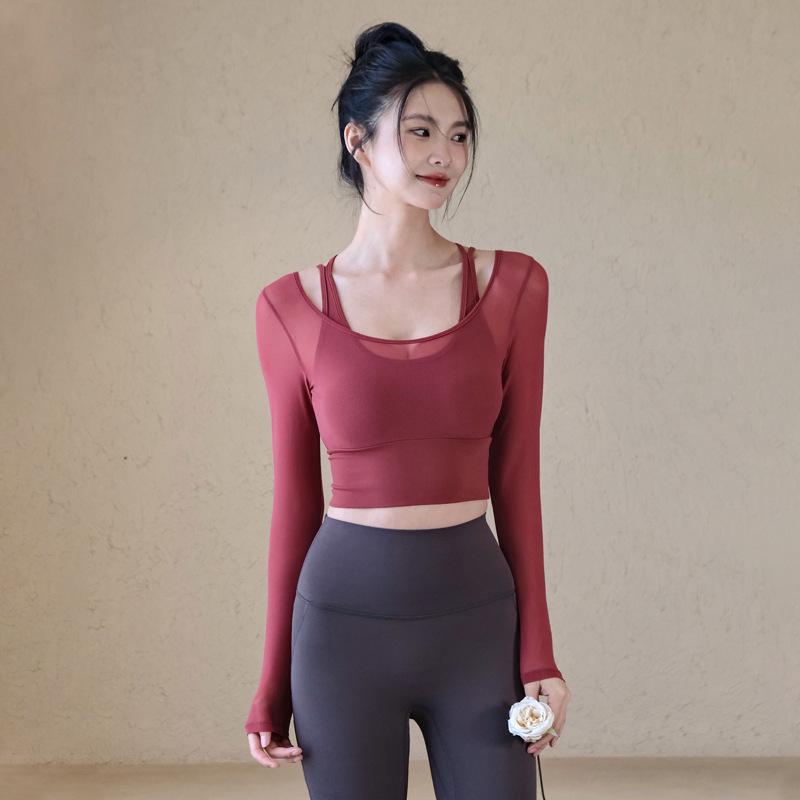 Plus Size Women's Breathable Mesh Long Sleeve Yoga Top with Chest Pad - Slimming Autumn Fitness Wear